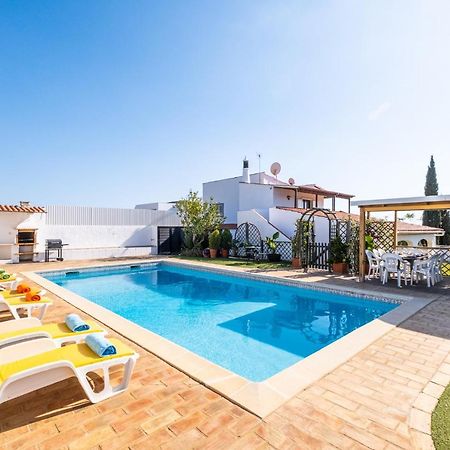 Villa Estrelicia - Pool - Free Wi-Fi - New In Booking Loulé Buitenkant foto