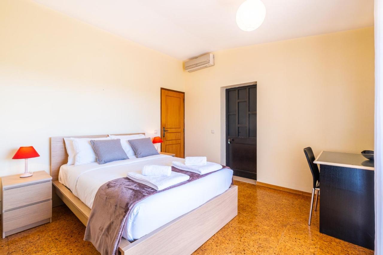 Villa Estrelicia - Pool - Free Wi-Fi - New In Booking Loulé Buitenkant foto